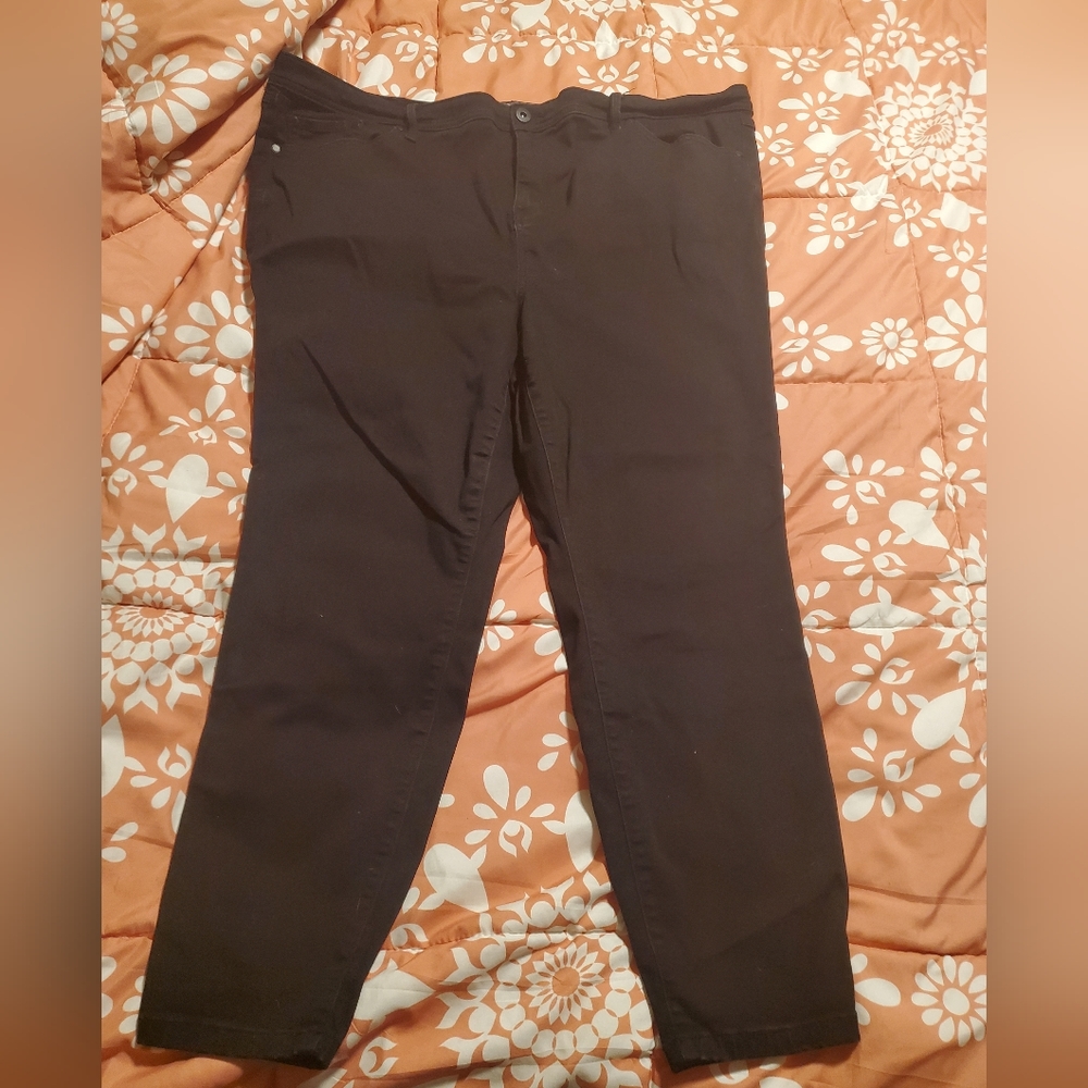 Black super skinny jean